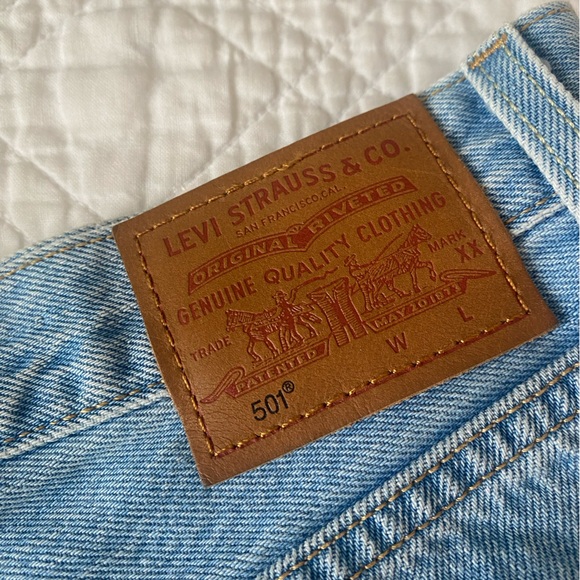 levi’s 501 shorts - Picture 3 of 5